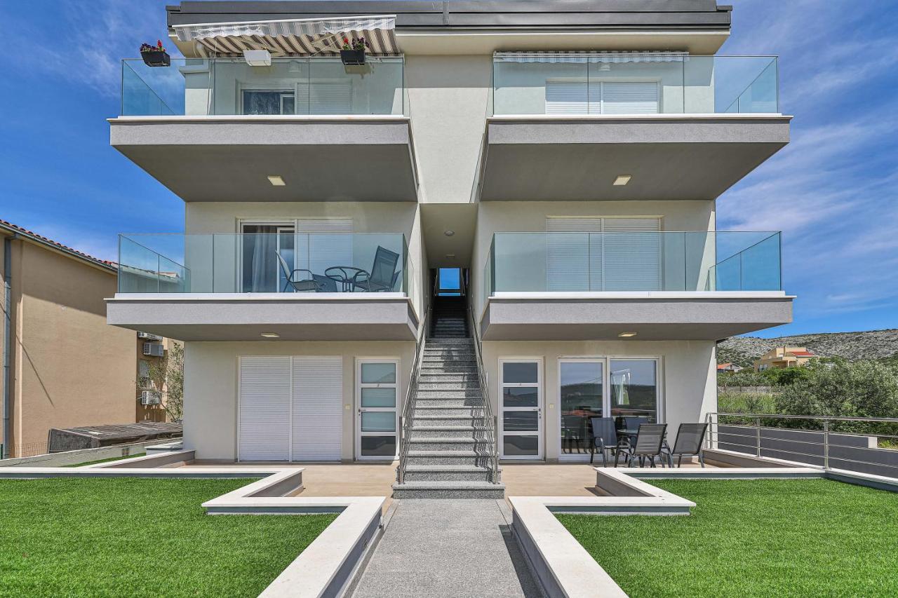 Blue View Apartment Trogir Exterior photo